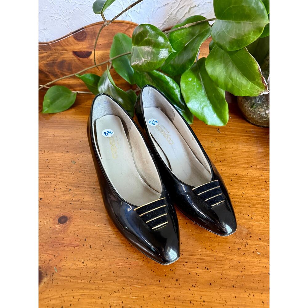 Vintage Capezio Patent Leather Pumps Pointed Toe Heels Made in Italy Size 8.5